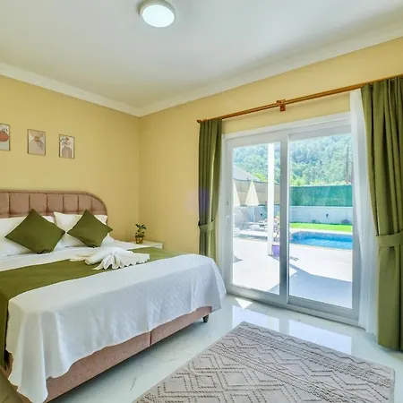 A Secluded In Gocek, One Kilometer From The Sea *
